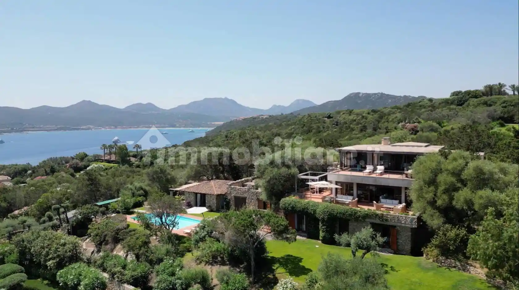 Villa in vendita a Olbia