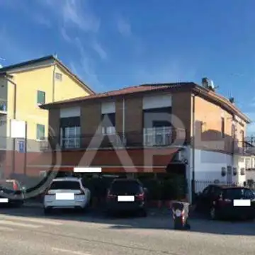 Appartamento in asta a Carrè