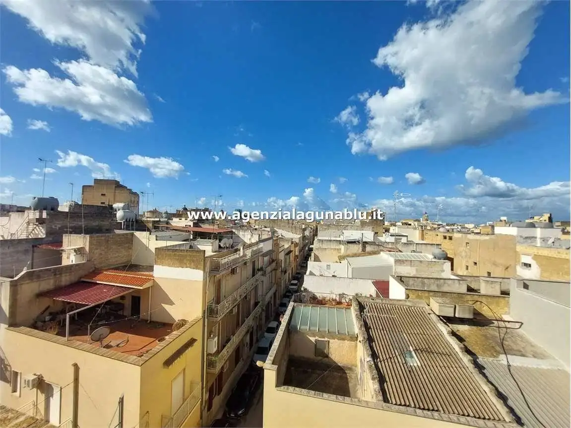 Palazzo - Edificio in vendita a Mazara del Vallo