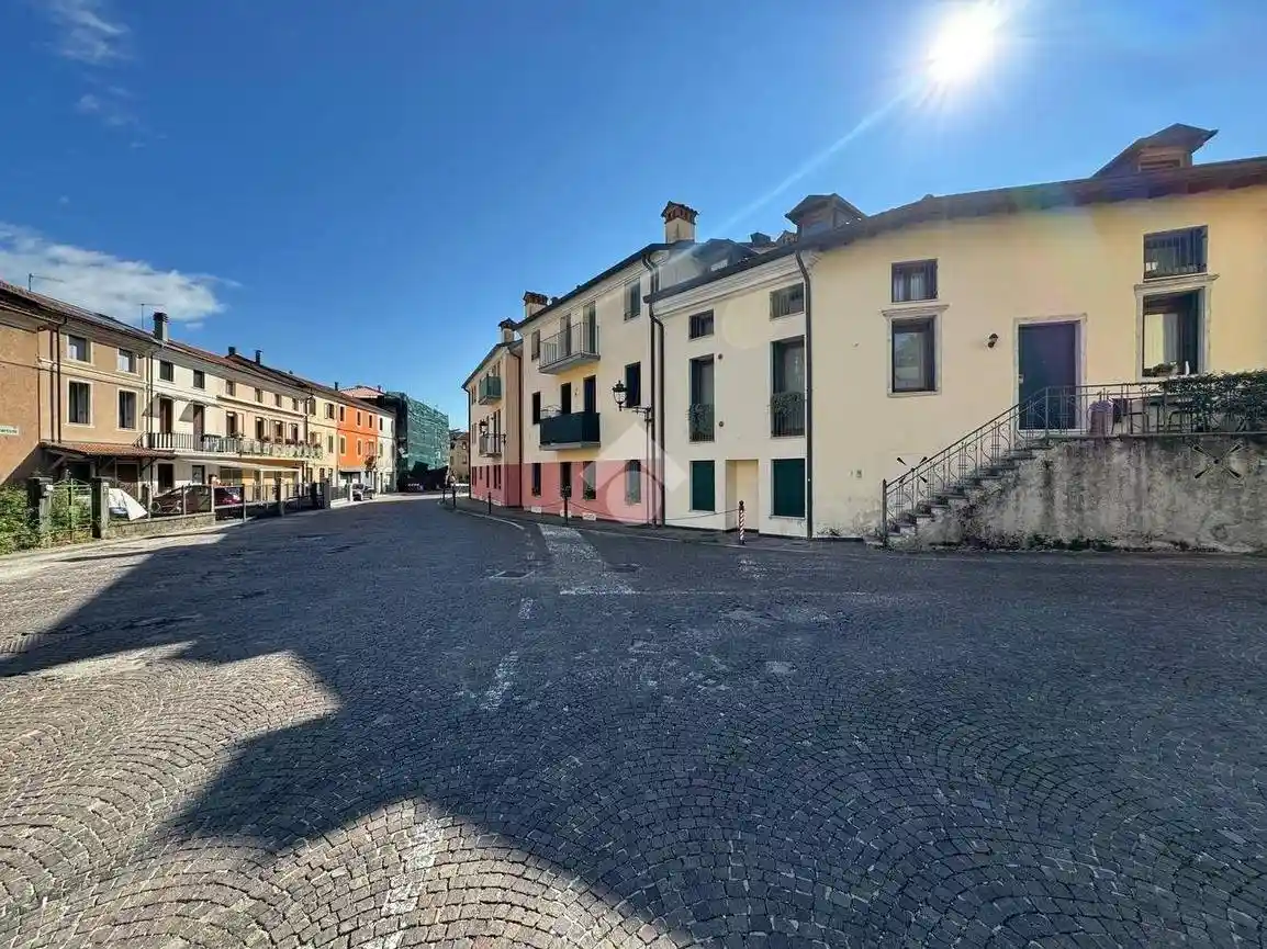 Appartamento in vendita a Torrebelvicino