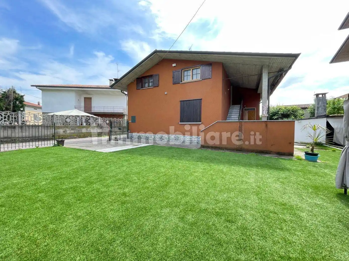 Villa in vendita a Palazzolo sull'Oglio