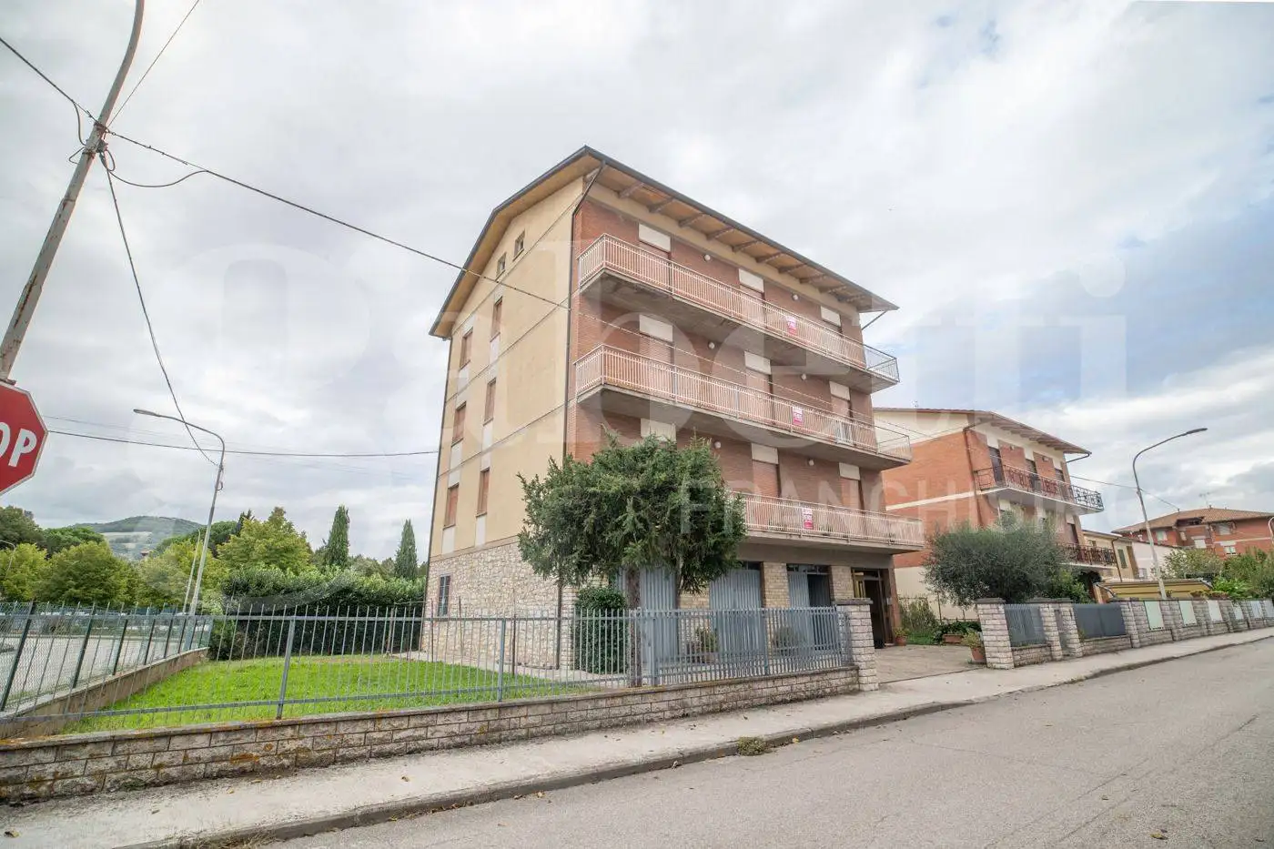 Casa indipendente in vendita a Perugia