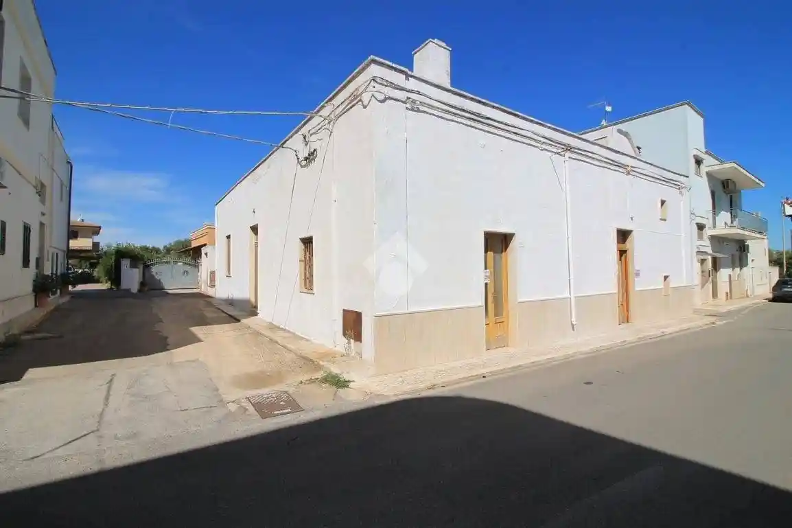Casa indipendente in vendita a Ostuni