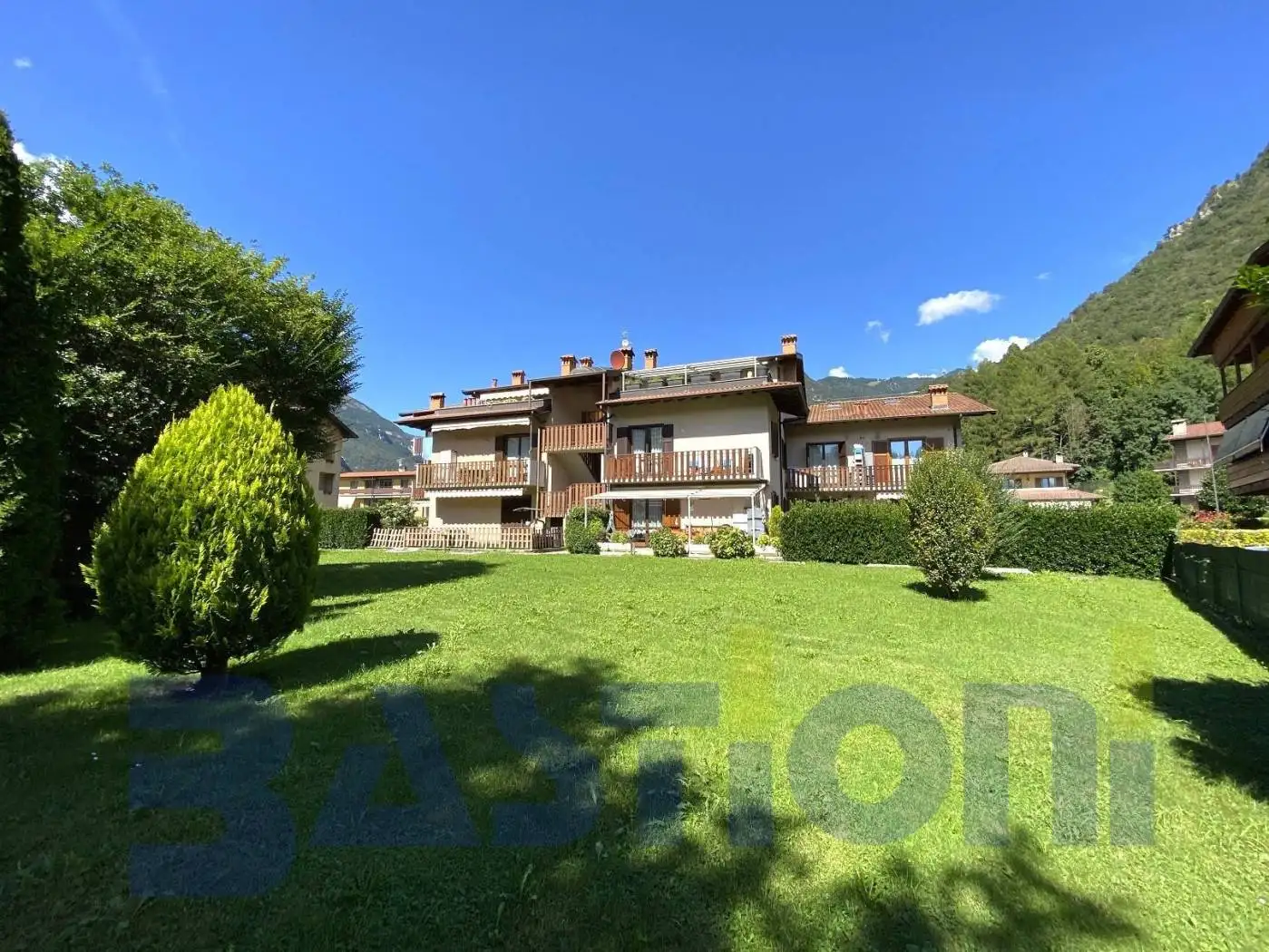 Appartamento in vendita a Villa d'Ogna