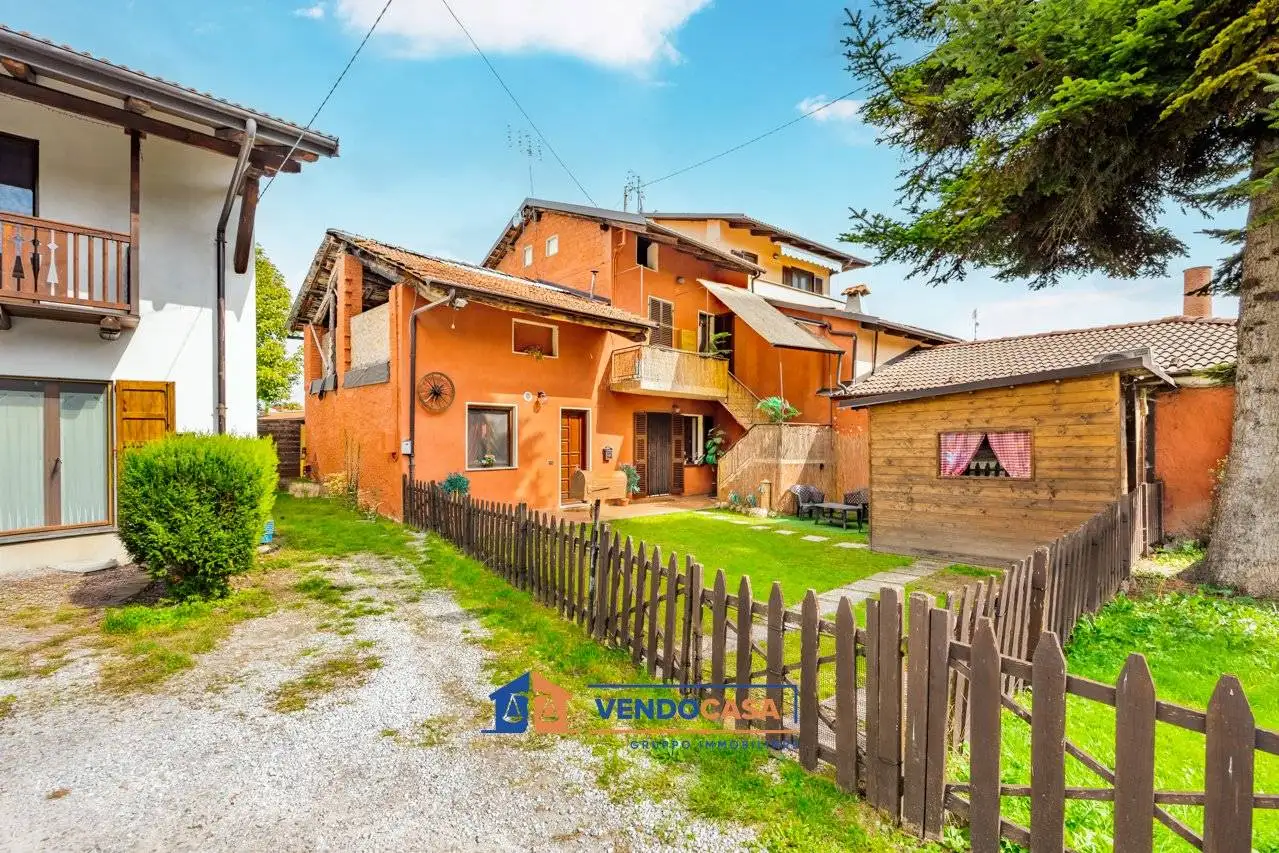 Villa a schiera via Umberto I 51, Centro, Bernezzo - foto 2