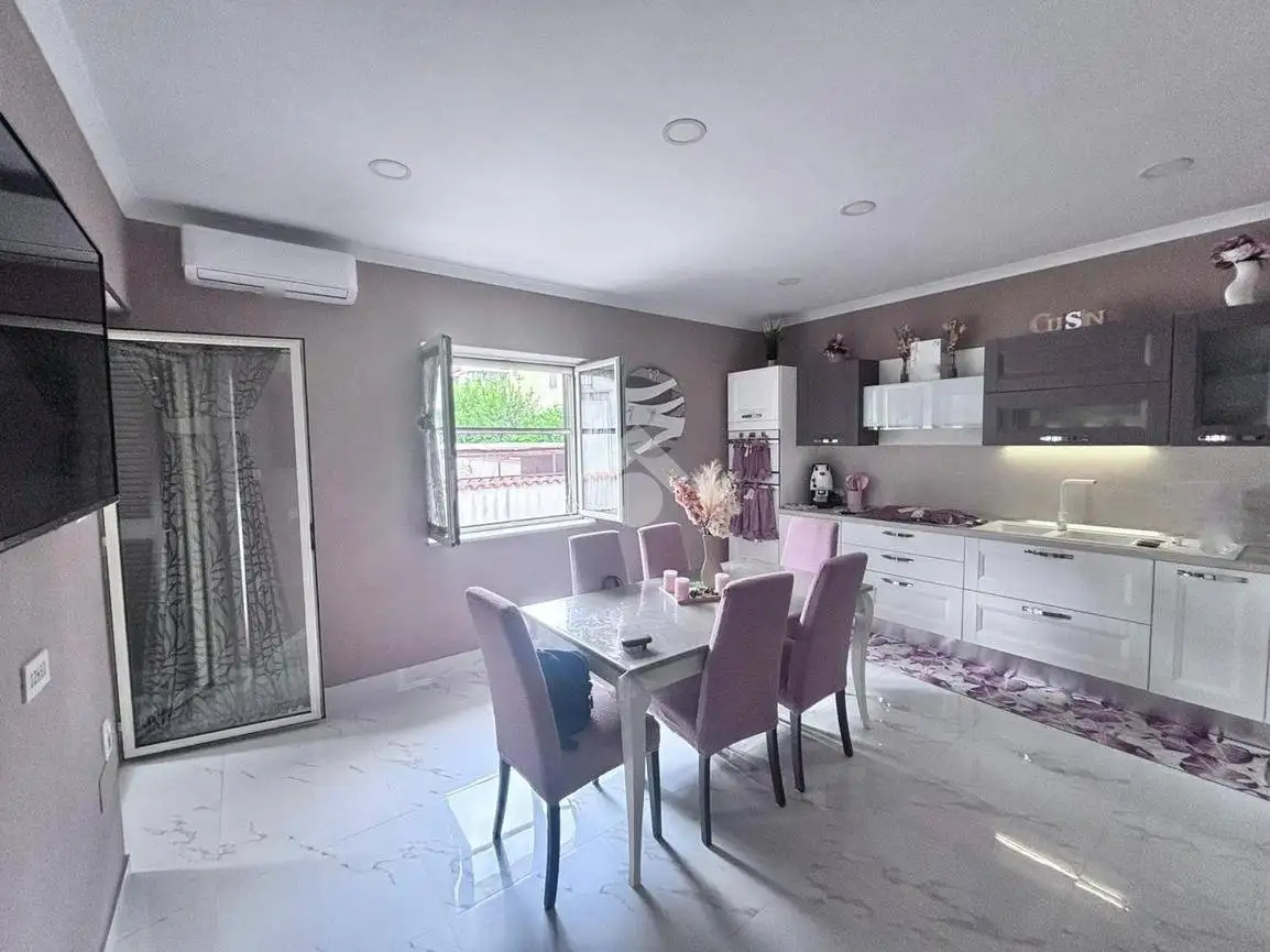 Casa indipendente in vendita a Casandrino