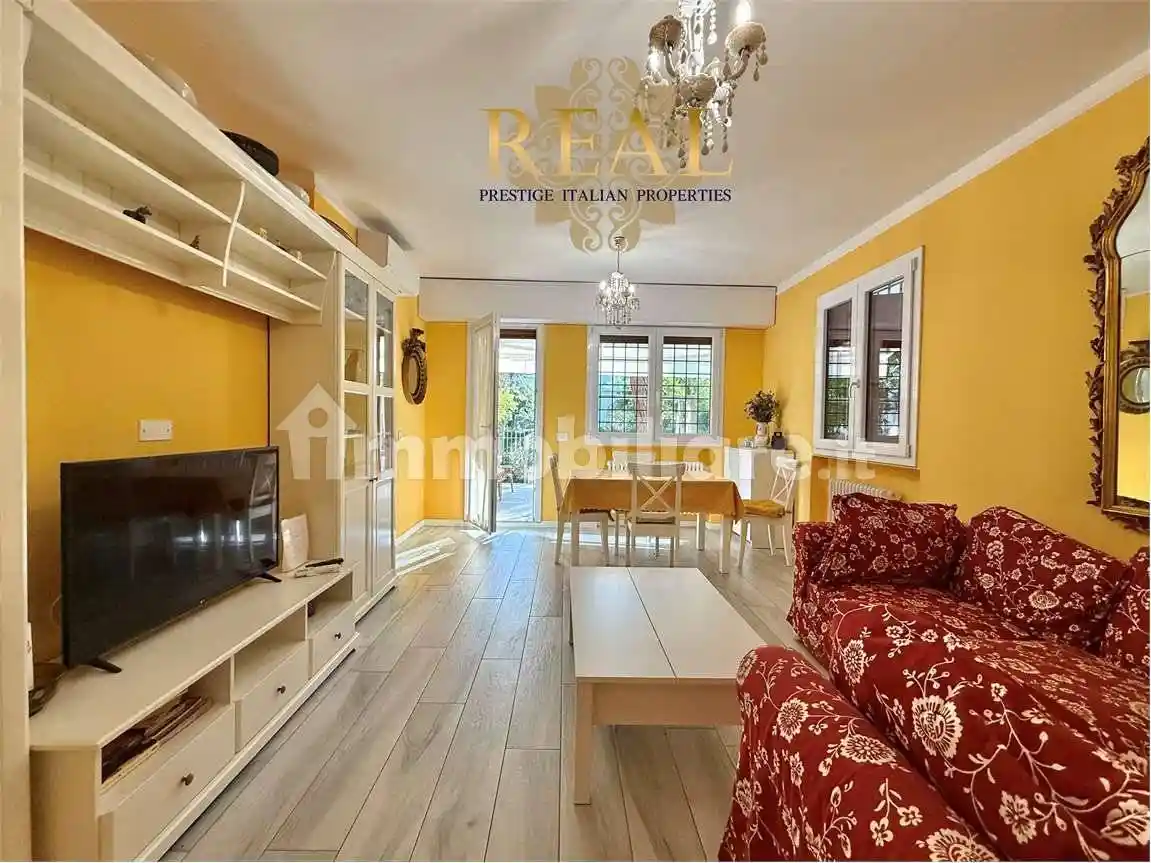 Appartamento via molari, Centro, Riccione - foto 2