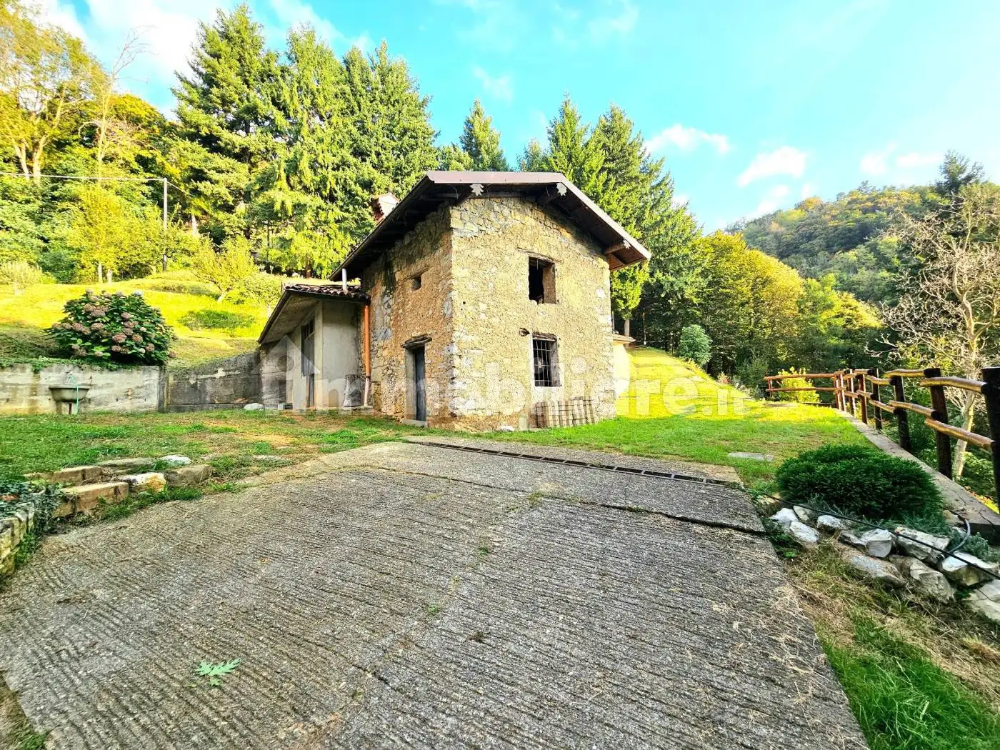 Rustico - Casale in vendita a Almenno San Salvatore