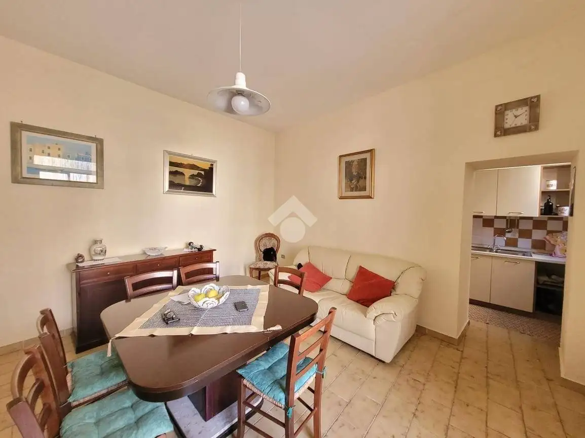 Casa indipendente in vendita a Bucciano