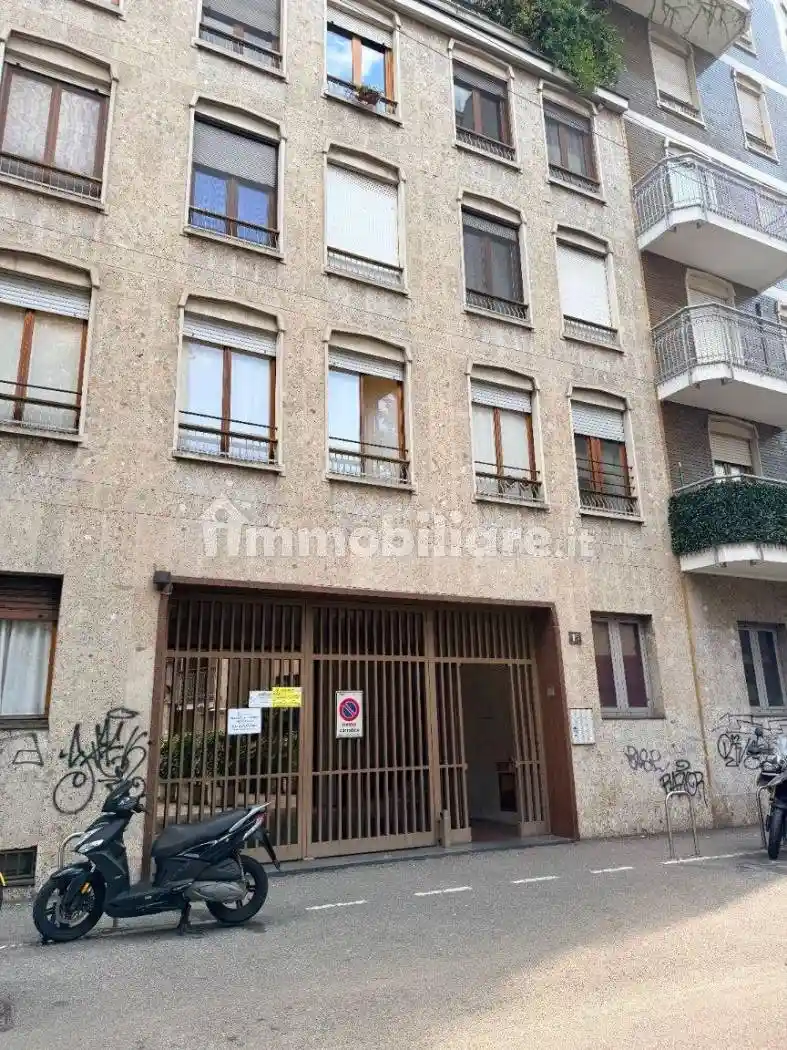 Bilocale via Montecatini 15, Solari, Milano - foto 4