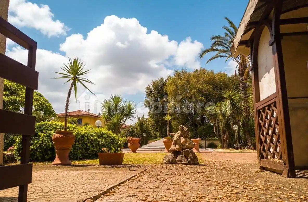 Villa in vendita a Cisterna di Latina