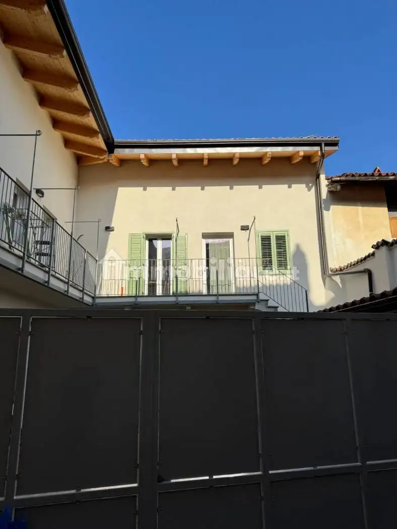 Casa indipendente in vendita a Scarmagno