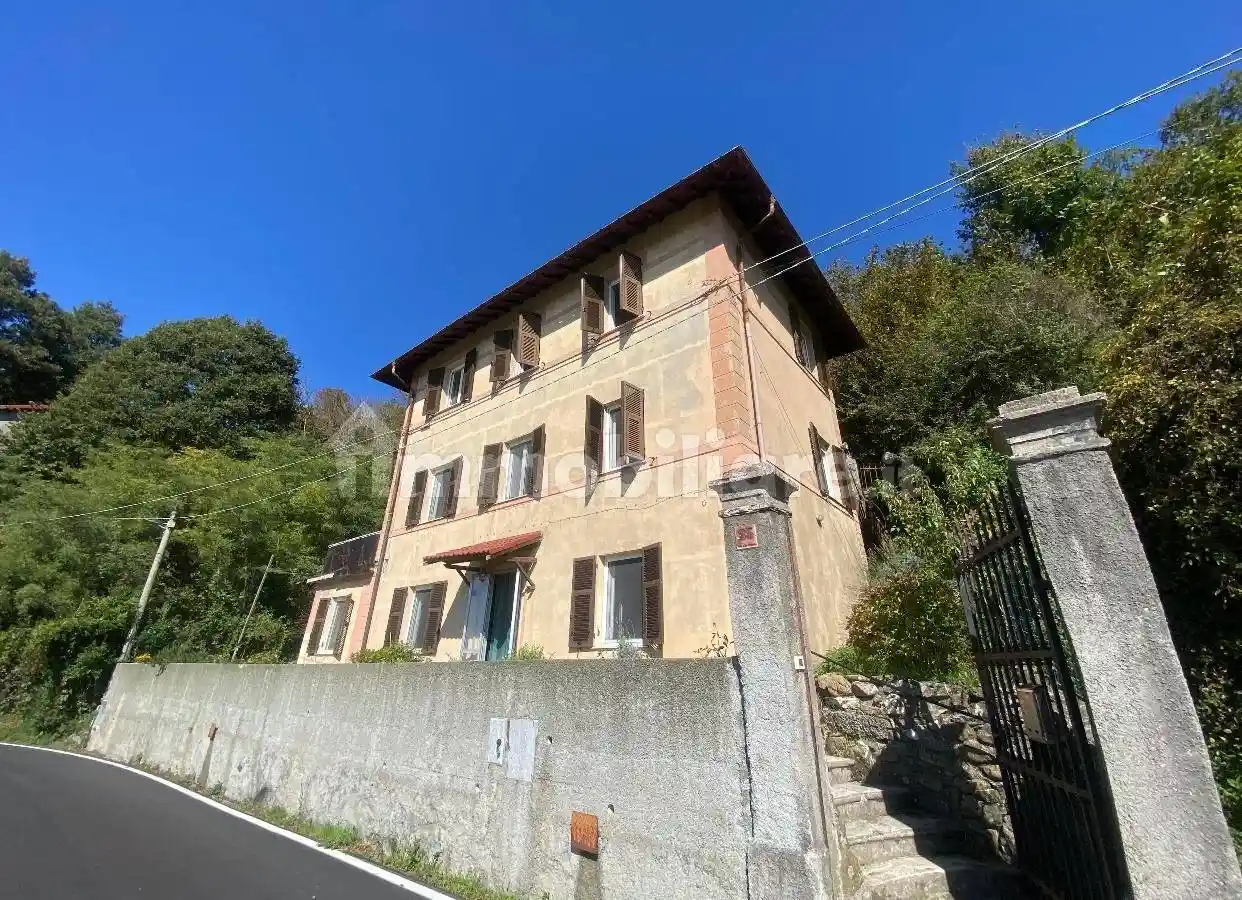 Villa in vendita a Mignanego