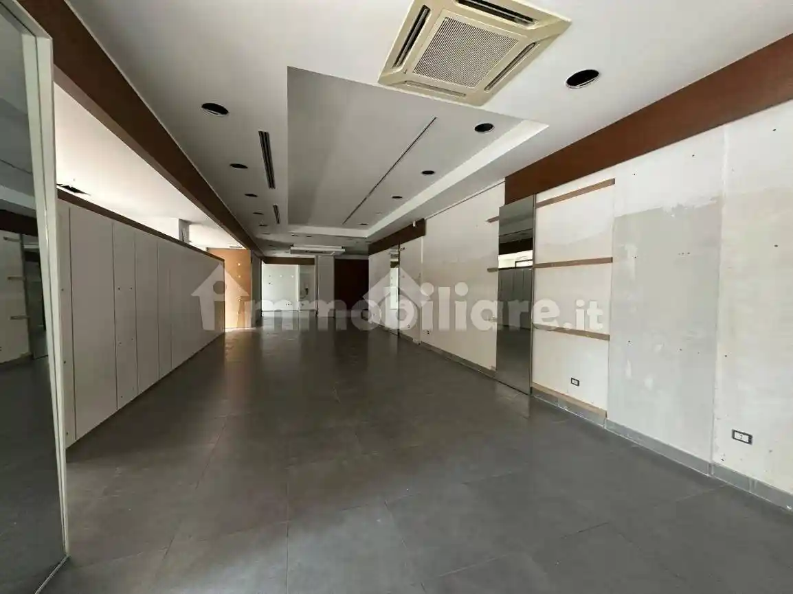 Loft corso Europa 26, Emanuele II, C. Colombo, Morelli e Silvati, Avellino - foto 5