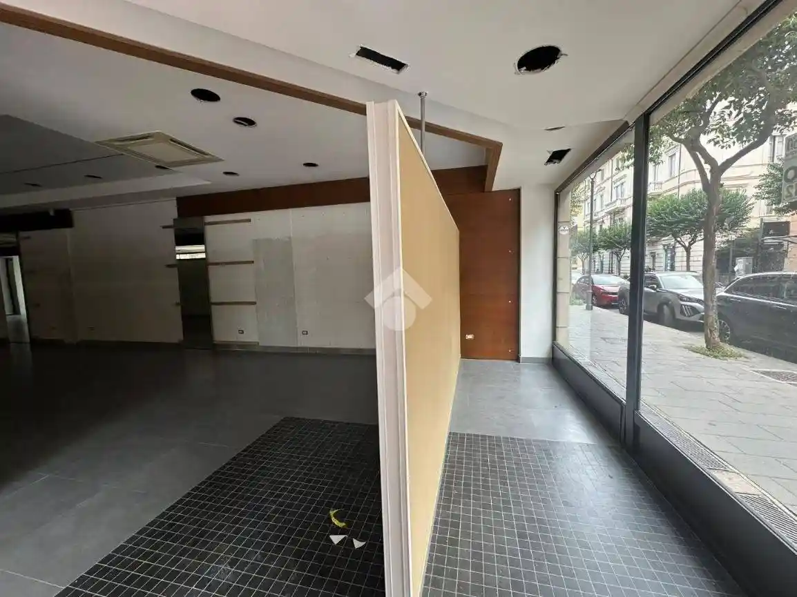 Loft corso Europa 26, Emanuele II, C. Colombo, Morelli e Silvati, Avellino - foto 2