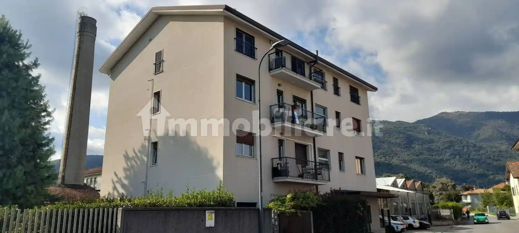 Appartamento in vendita a Erba