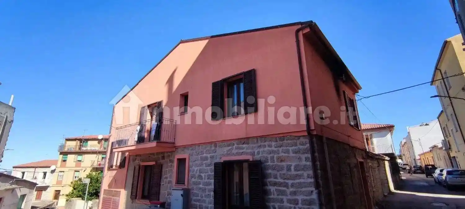 Villa in vendita a Tempio Pausania