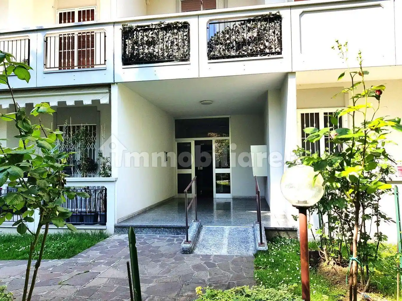 Quadrilocale via Michelangelo Buonarroti 143, San Damiano, Monza - foto 2