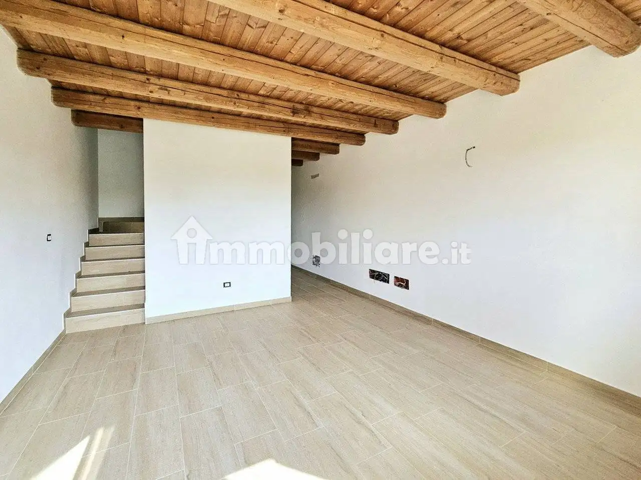 Villetta a schiera in vendita a Casale di Scodosia