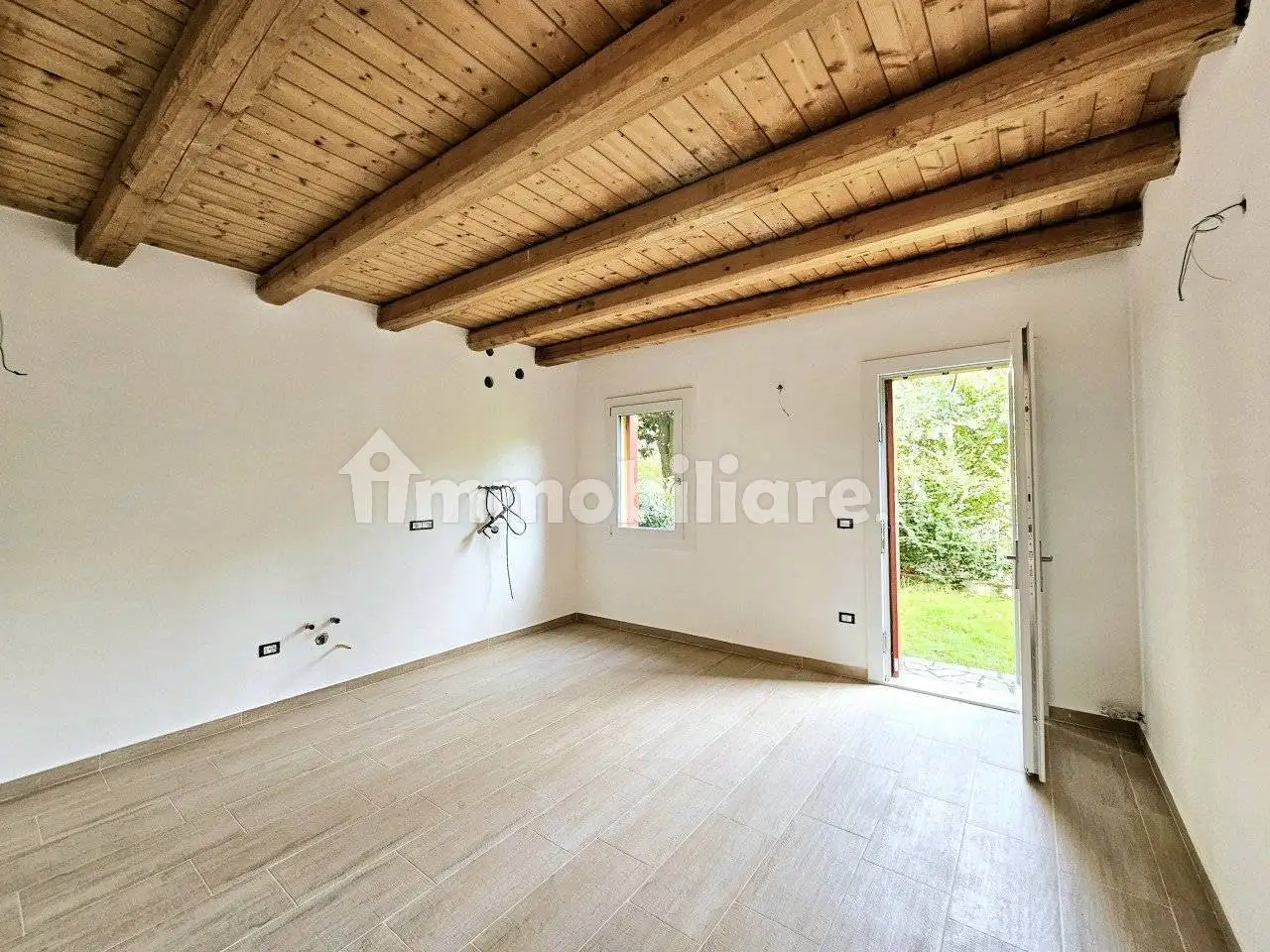 Villa a schiera via Nogarole, Centro, Casale di Scodosia - foto 2