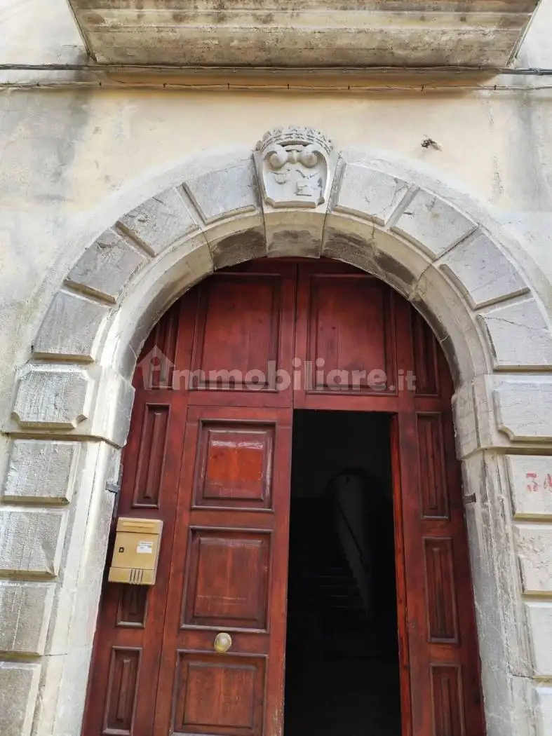 Trilocale via Dony Rocco, 36, Campagna - foto 3