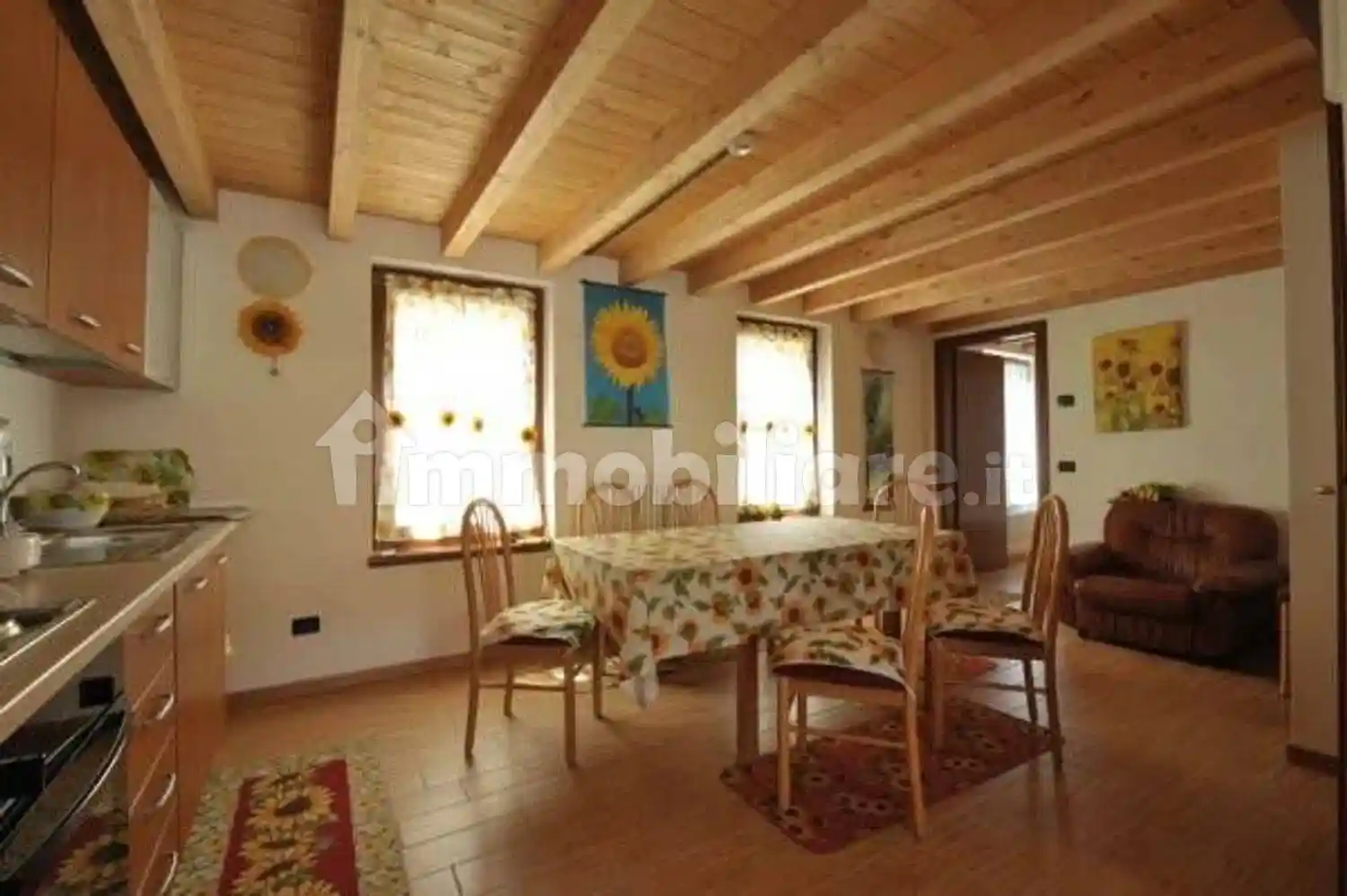 Villa in vendita a Valeggio sul Mincio