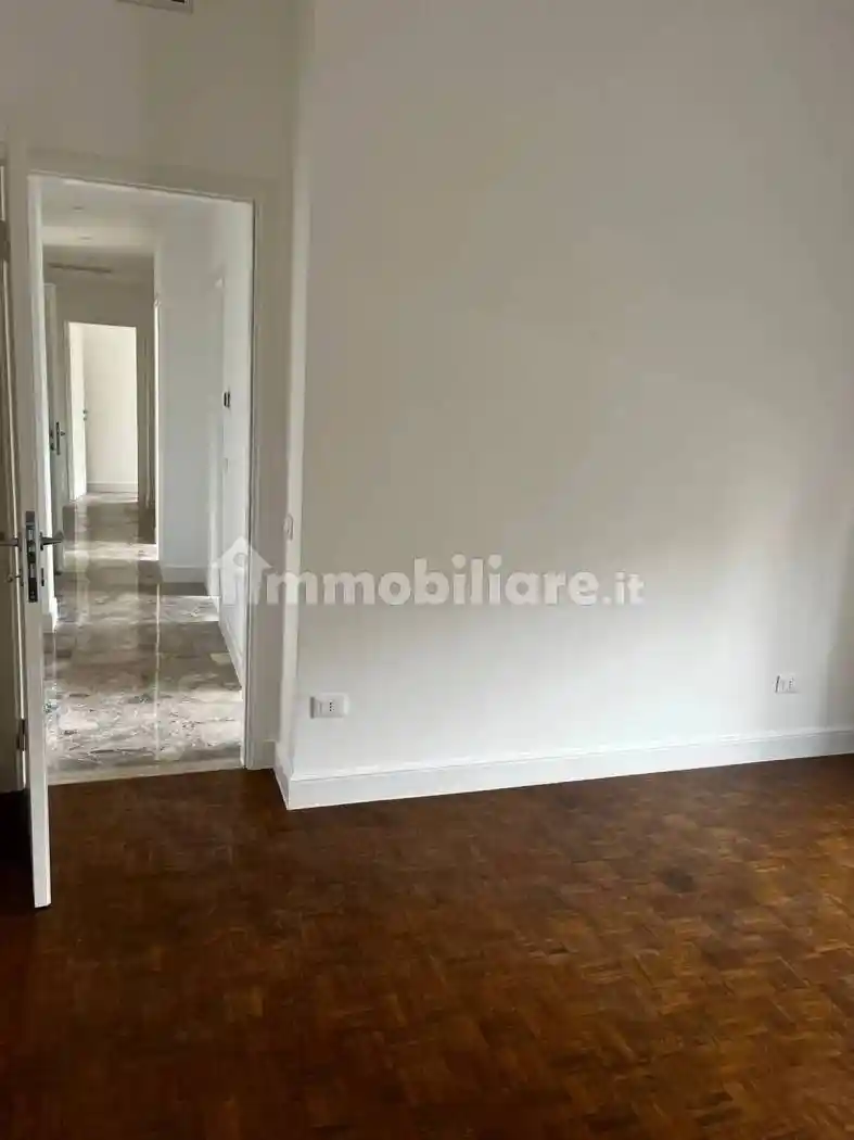 Appartamento in vendita a Modena