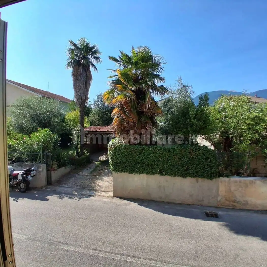 Villa in vendita a Sulmona