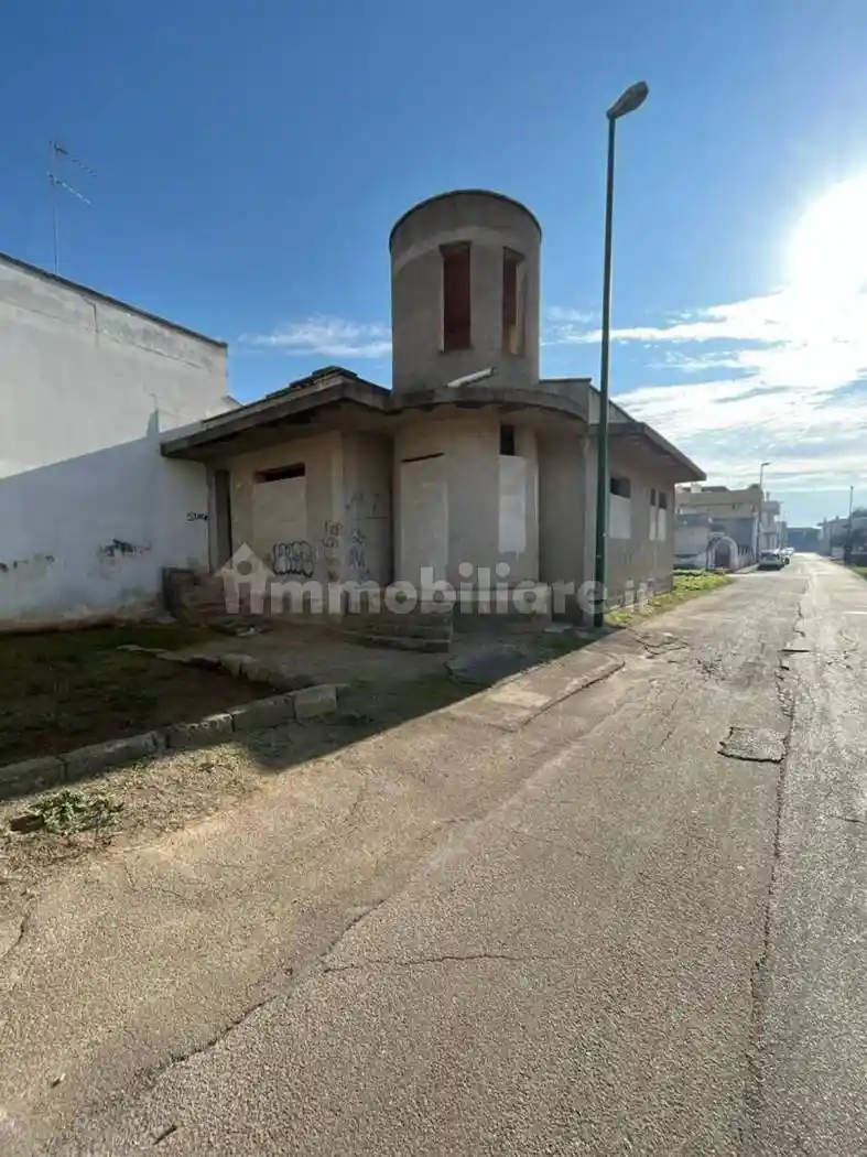 Rustico - Casale in vendita a Veglie