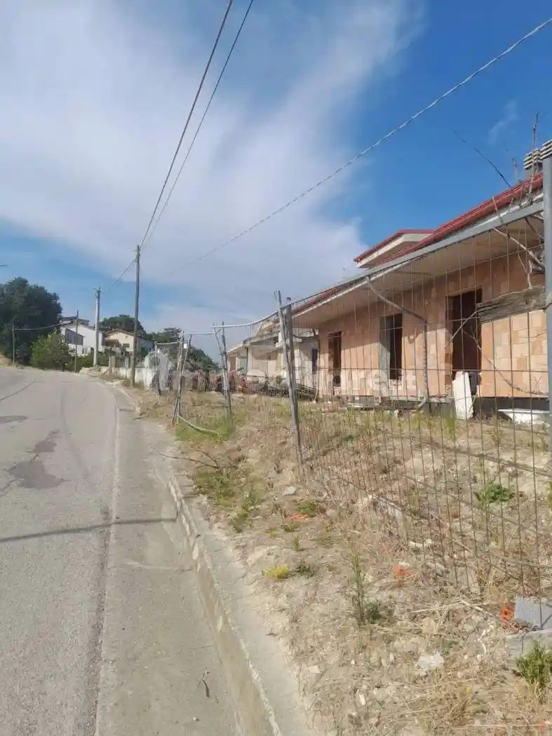 Villa unifamiliare Contrada San Berardino No Number, San Berardino, Monteodorisio - foto 2