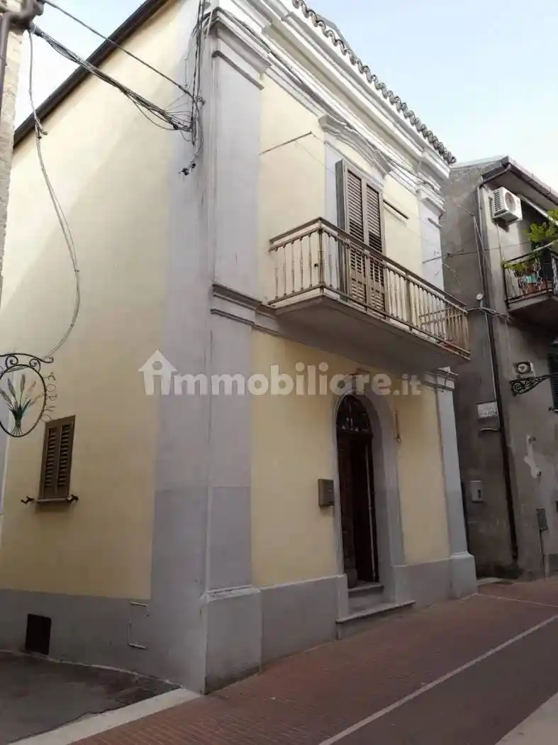 Villa unifamiliare via Roma, 7, Centro, Monteodorisio - foto 2