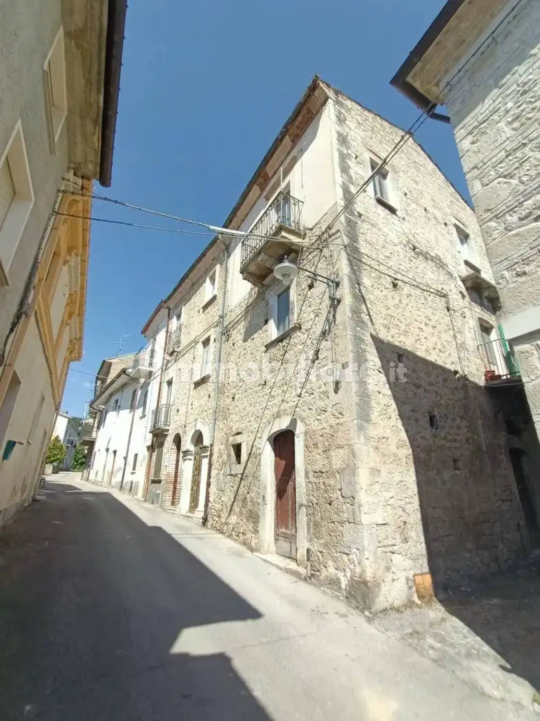 Rustico - Casale in vendita a Rapino