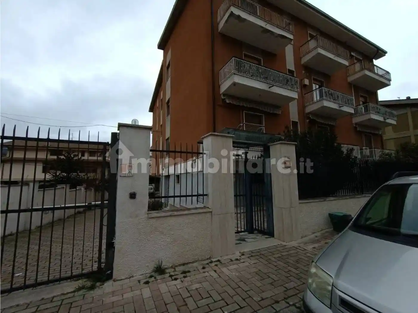 Appartamento via Corradino D'Ascanio, 16, Popoli - foto 3