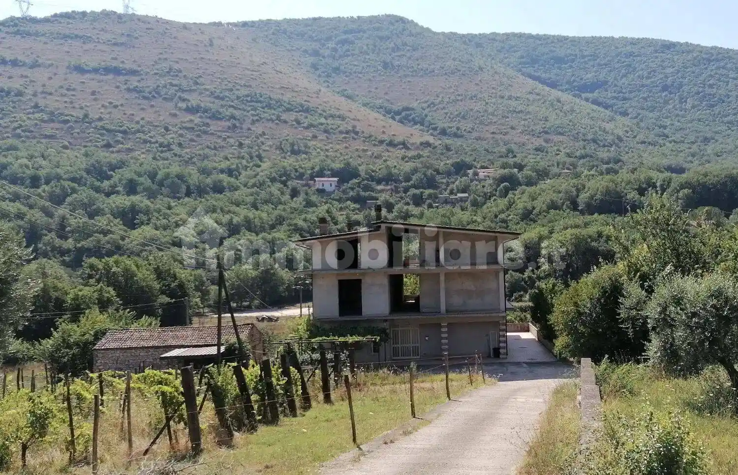 Villa unifamiliare via Vallefiorita No Number, Vallefratta, Castro dei Volsci - foto 2