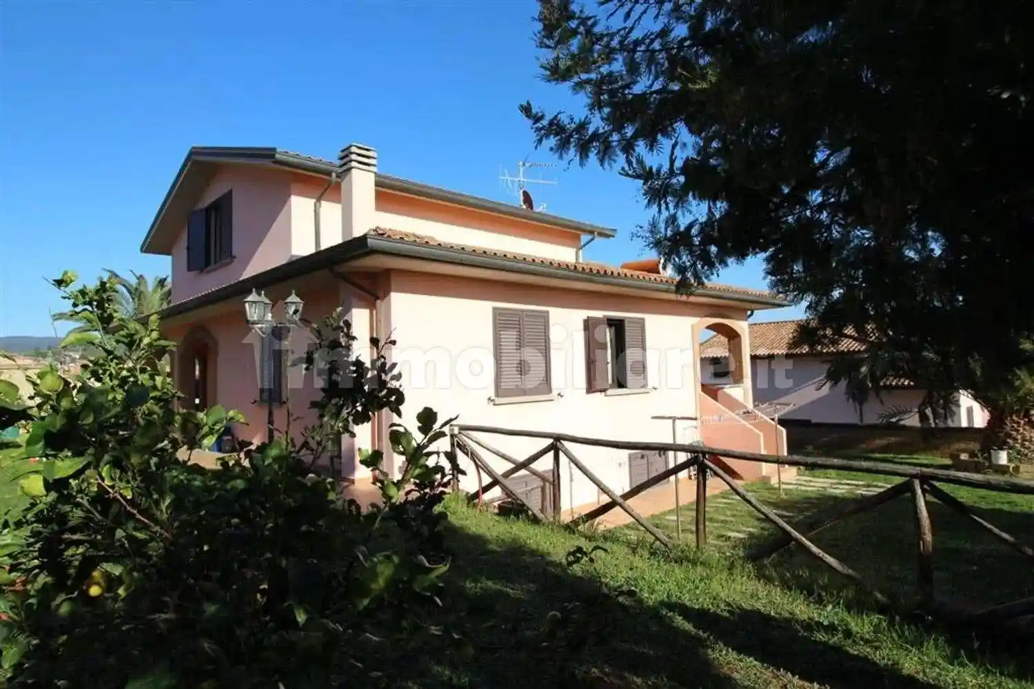 Villa in vendita a San Vincenzo