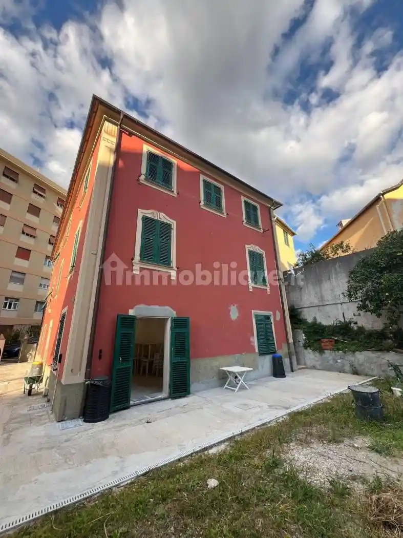 Villa in vendita a Genova