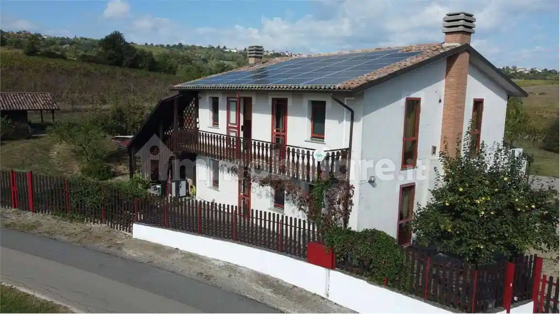 Villa unifamiliare Casa Padroni , 1, Castana - foto 4