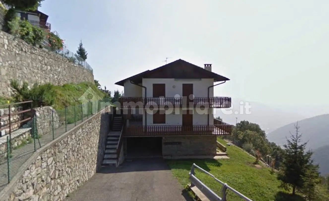 Appartamento in asta a Aviatico