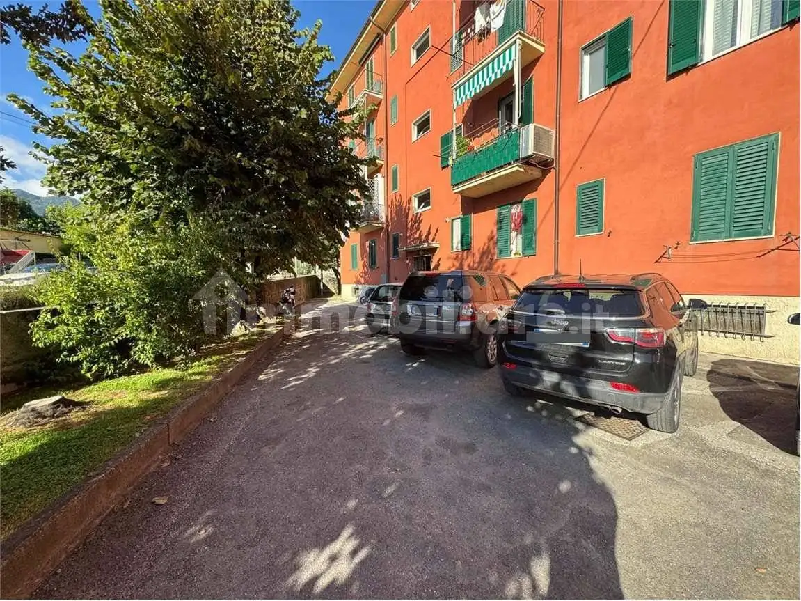 Appartamento in vendita a Massa