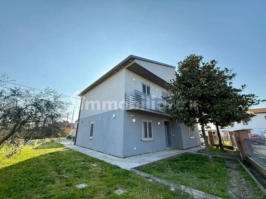 Villa in vendita a Bagnara di Romagna