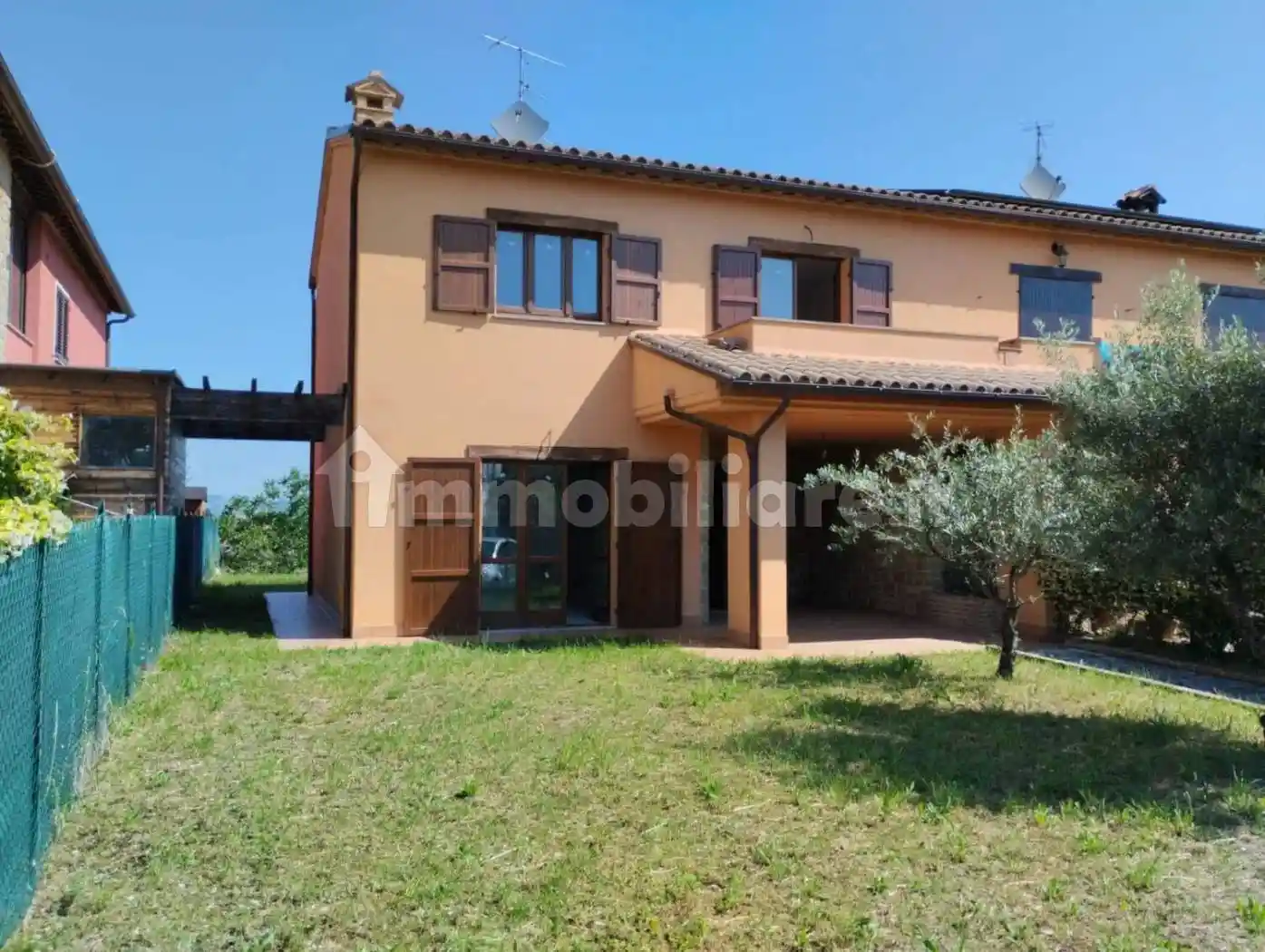 Villa in vendita a Tolentino