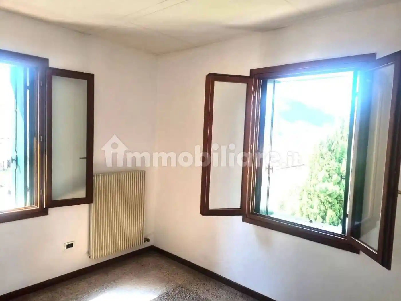 Quadrilocale via Antonio Gramsci No Number, Centro, Bassano del Grappa - foto 4