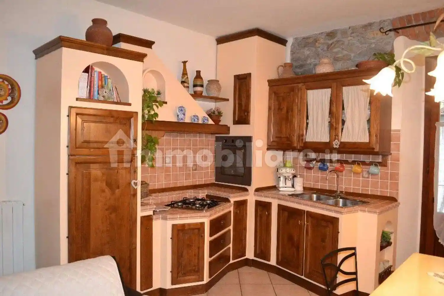 Appartamento in vendita a Massa