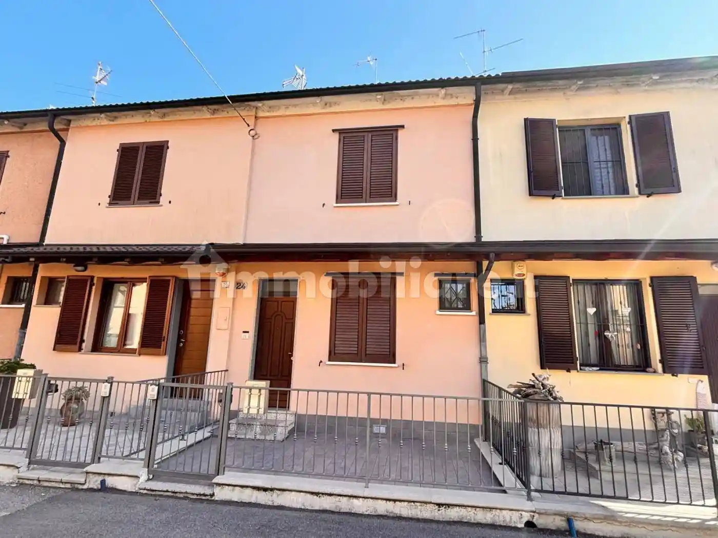 Villetta a schiera - foto 2