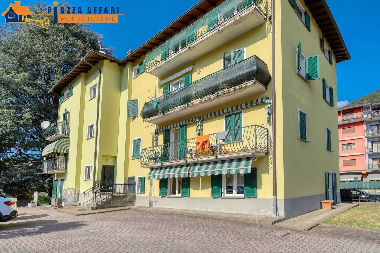 Appartamento in vendita a Lavena Ponte Tresa