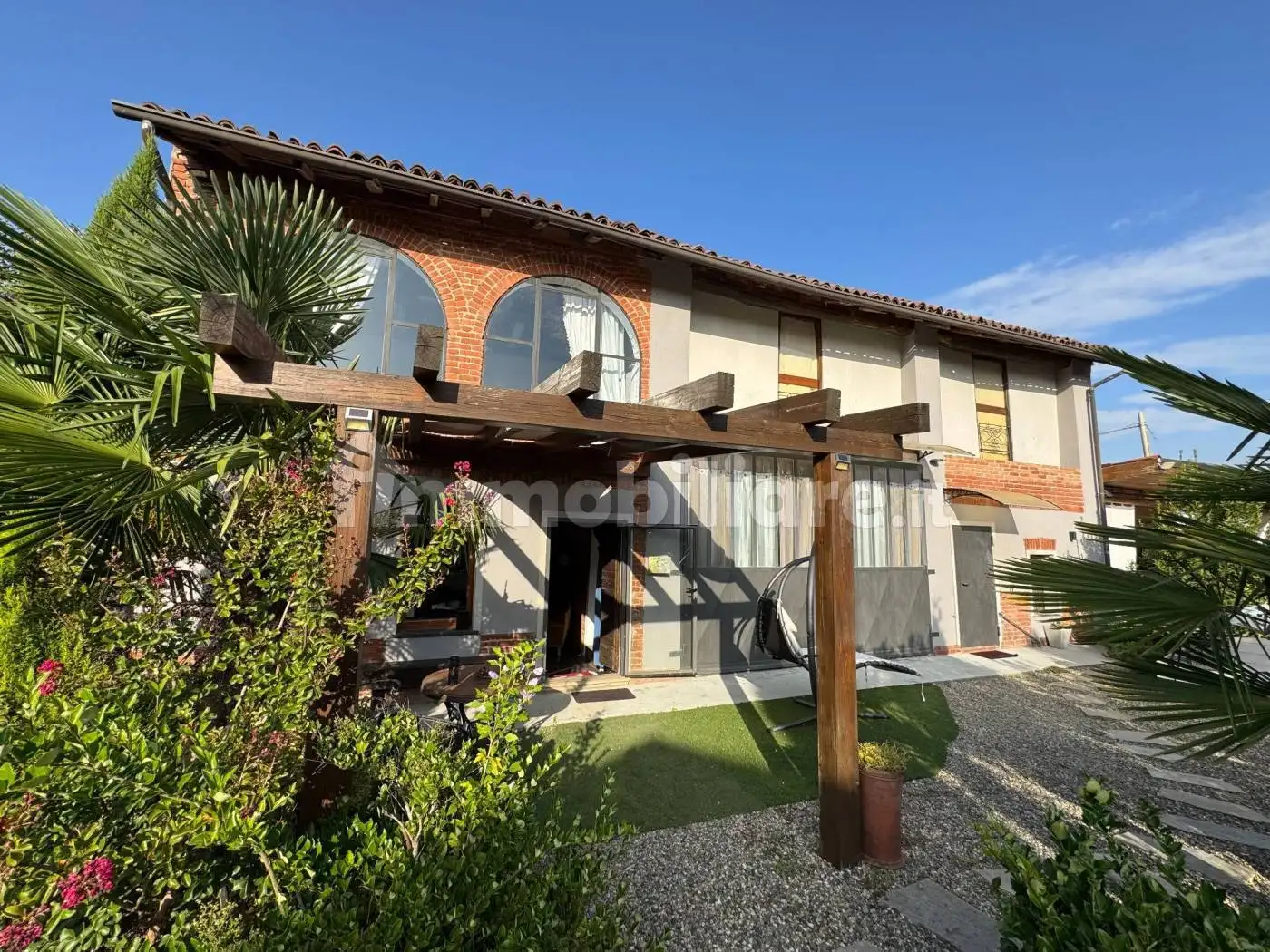 Casa indipendente in vendita a Alessandria