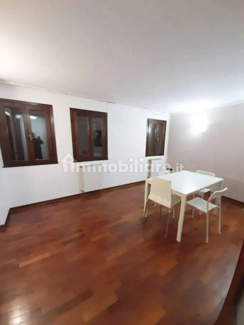 Appartamento in affitto a Rovigo