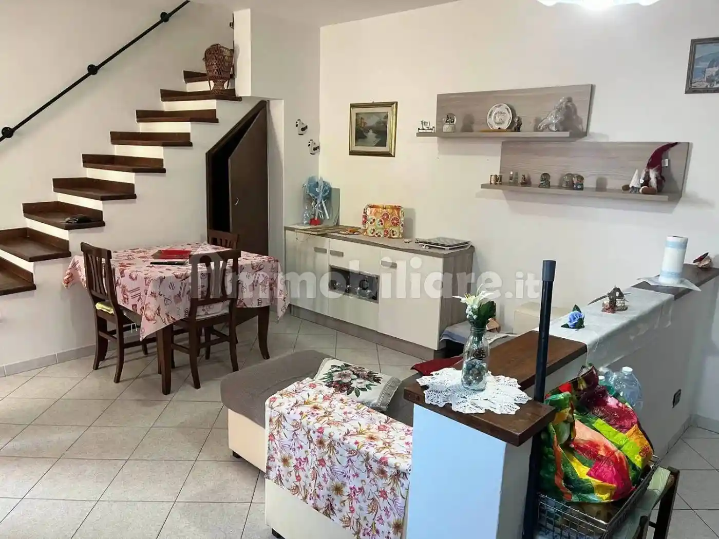 Villa unifamiliare, buono stato, 130 m², Zona Collinare Cerreto, Sant'Eustachio, Montignoso - foto 2