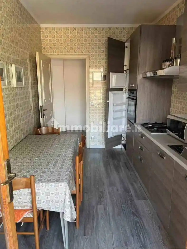 Trilocale Neighbourhood: Ronchi, Marina di Massa Centro, Massa - foto 4