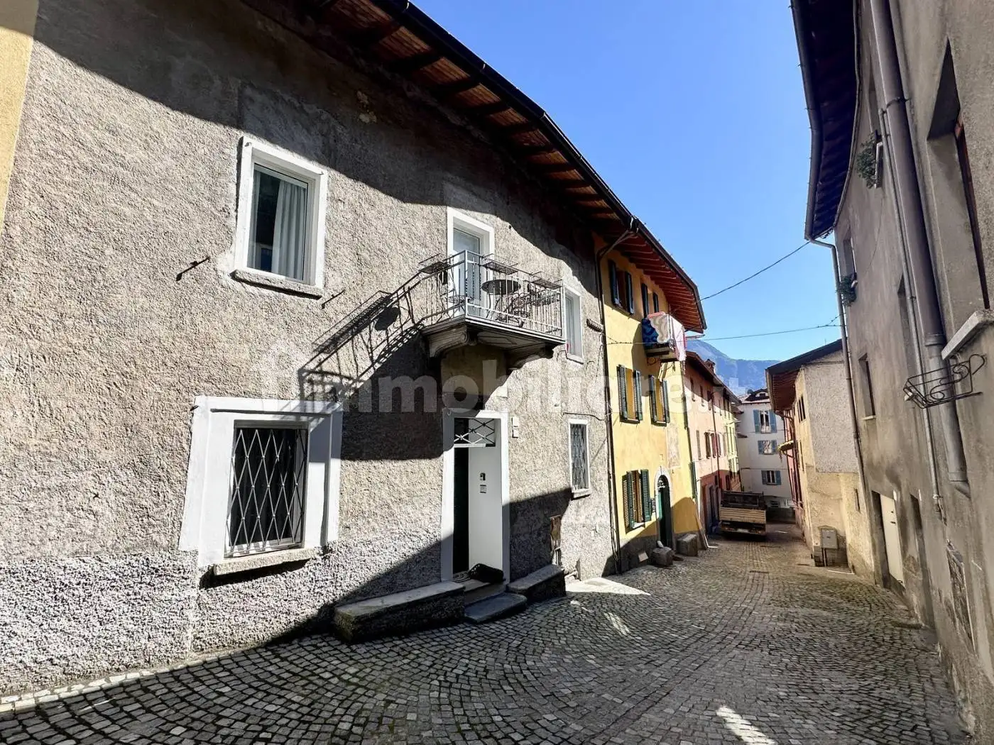 Terratetto unifamiliare via 4 Novembre, Dongo - foto 2